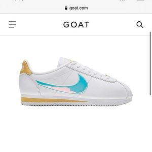 Women's Nike Cortez size 7.5 GOLD